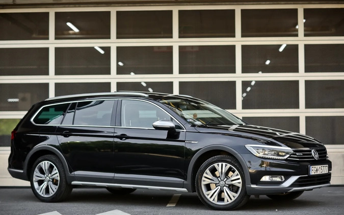 Volkswagen Passat cena 79900 przebieg: 221700, rok produkcji 2016 z Kłodawa małe 781